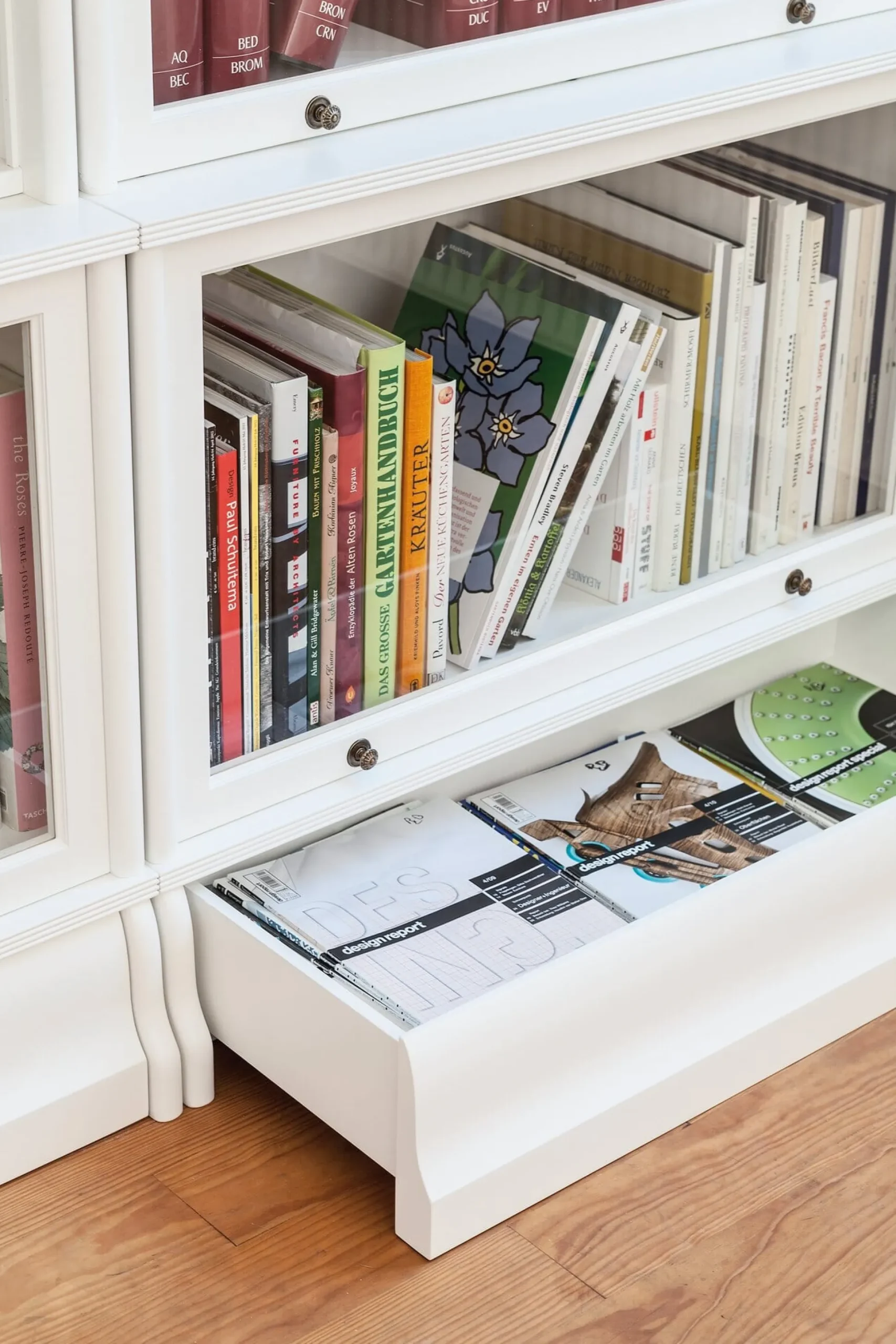Bücherschrank weiß