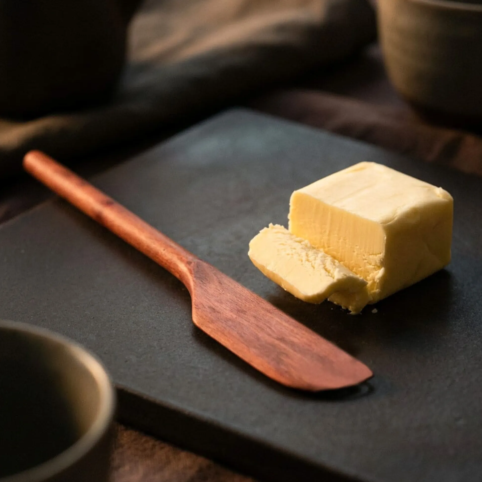 Buttermesser Elsbeerenholz