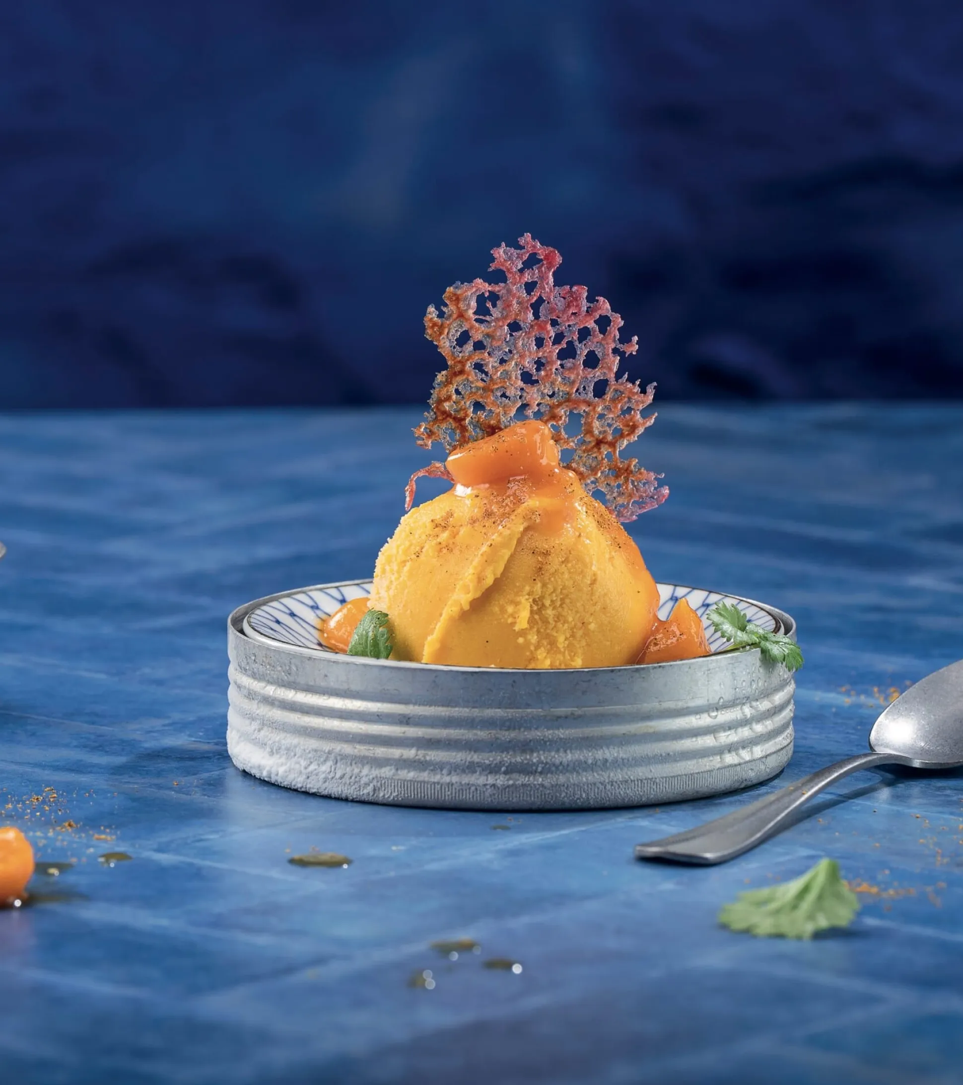 EIS -