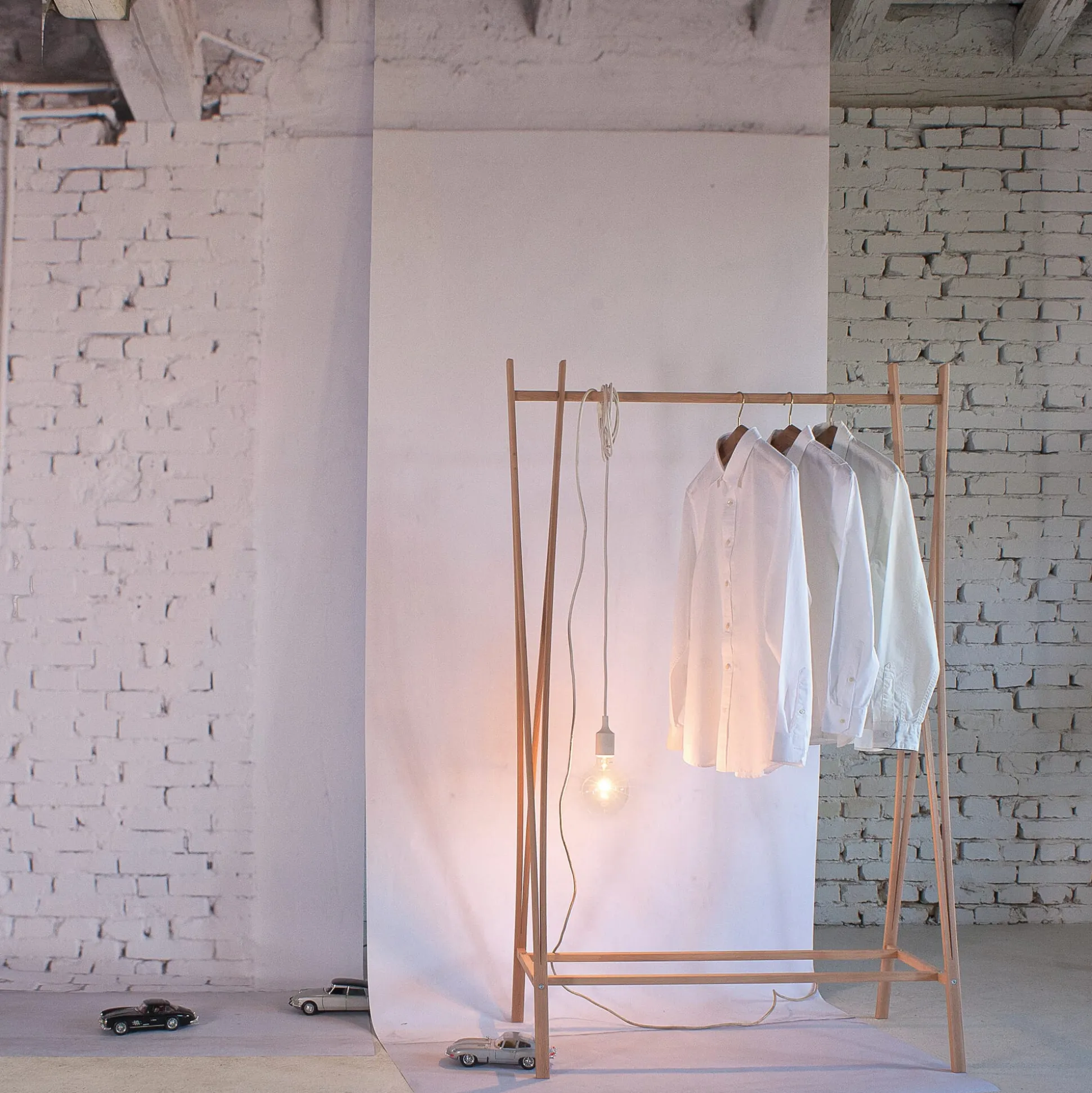 Garderobe Tra-Ra