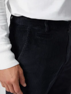 Herren-Cordchino