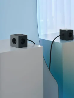 Steckdose Square 1