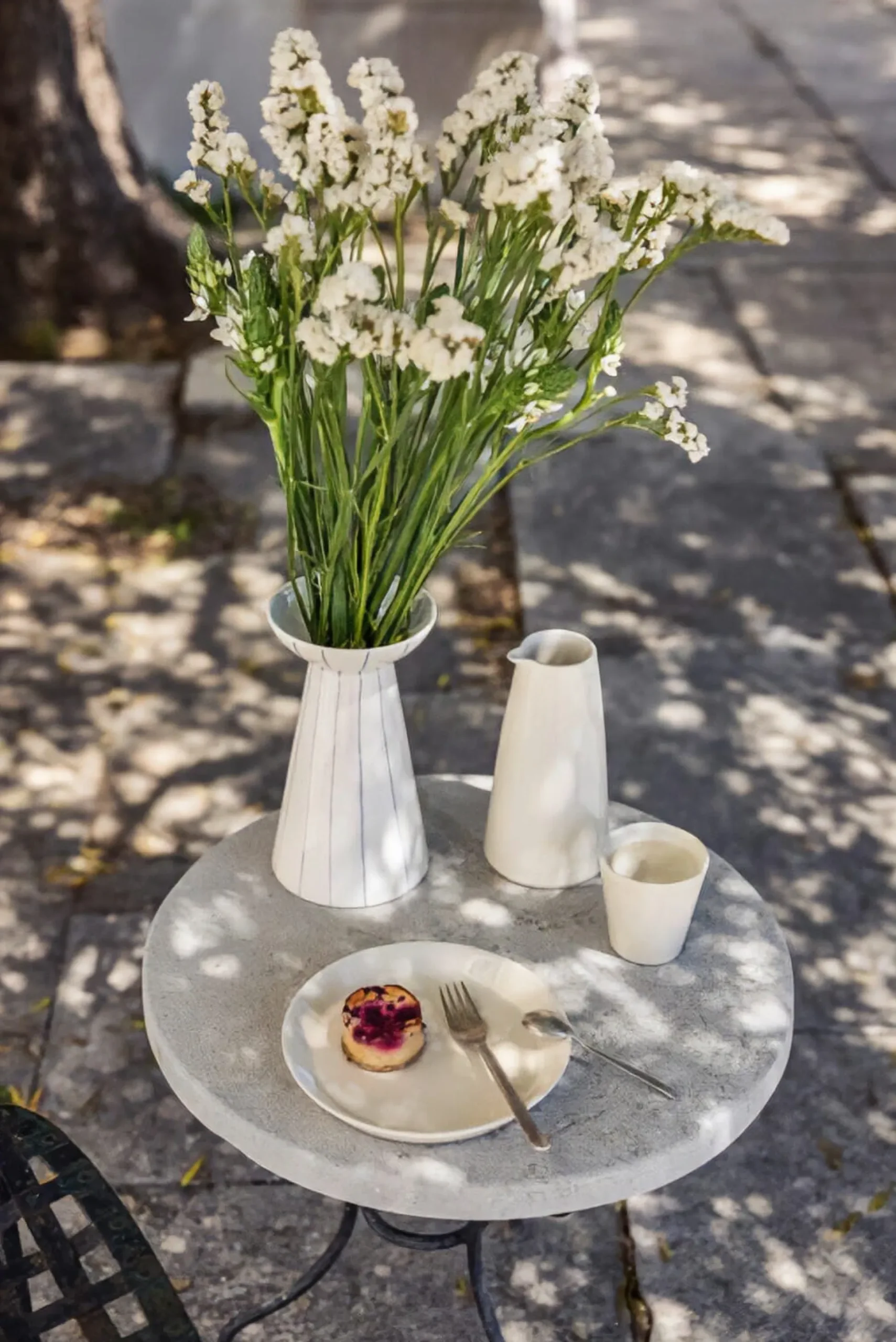 Vase Keramik handbemalt blau